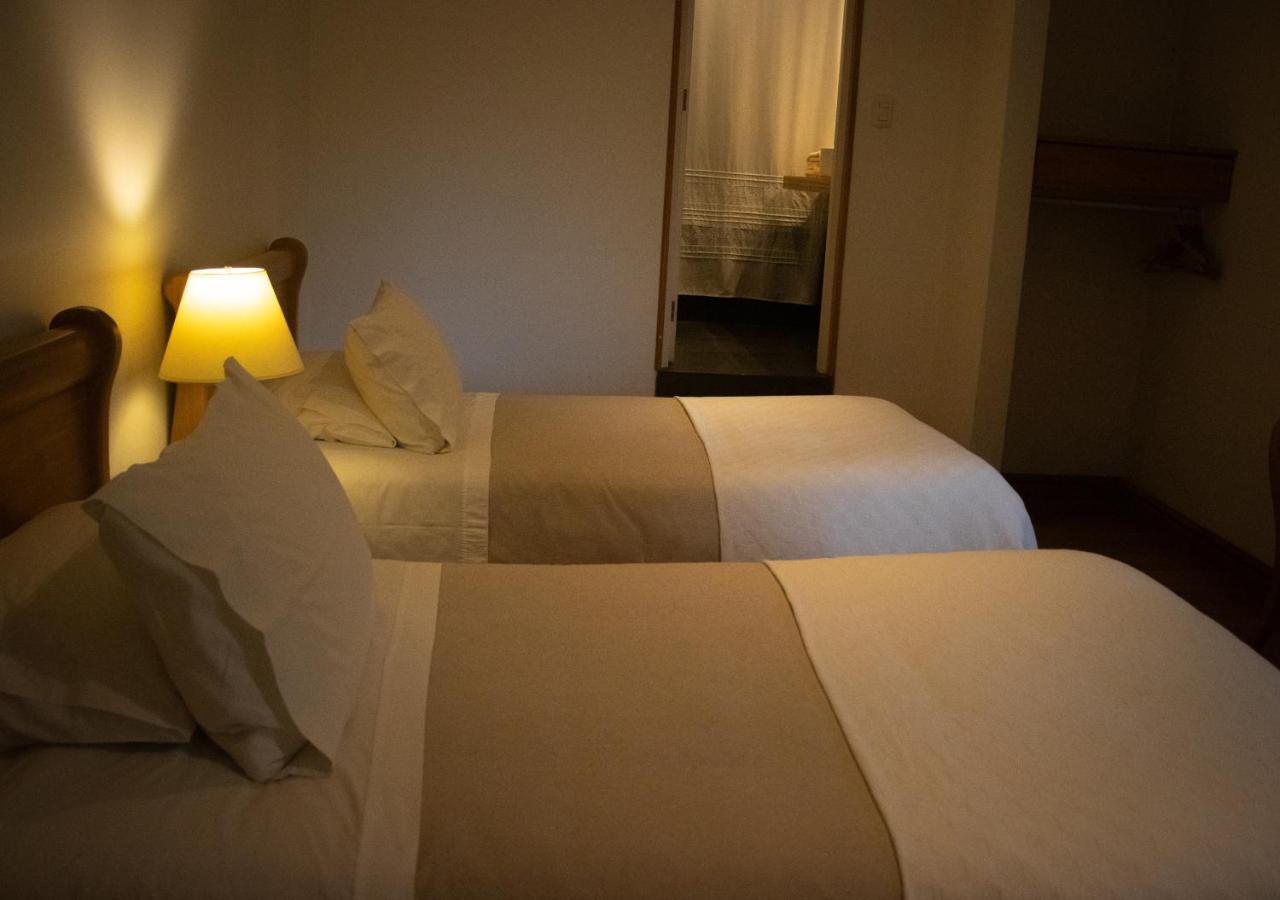 El Reloj Hotel Coyhaique Esterno foto
